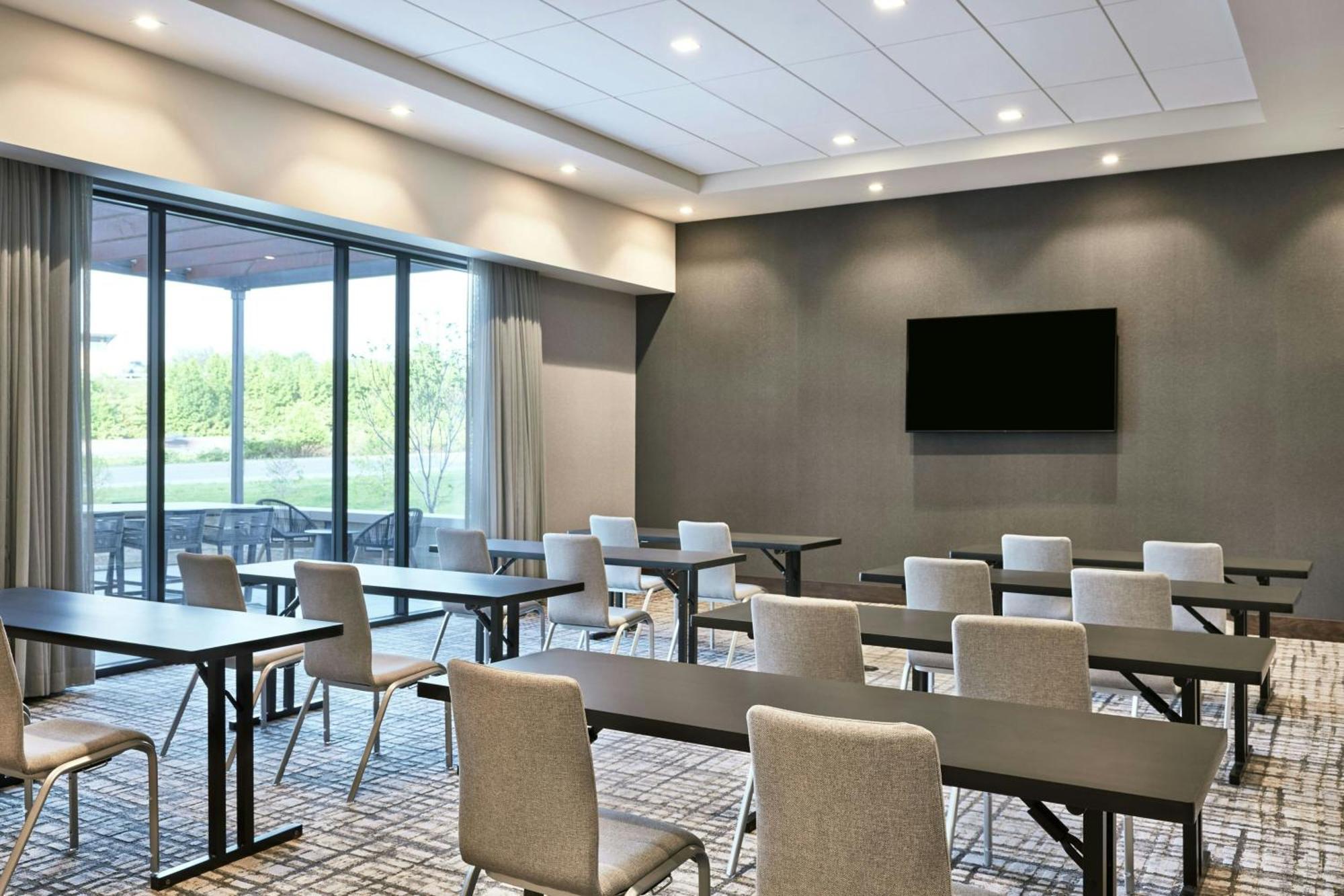 Ac Hotel By Marriott St Louis Chesterfield Exterior photo